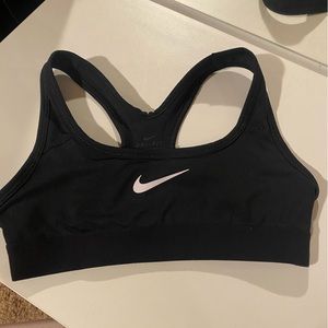 Black Nike sports bra XS